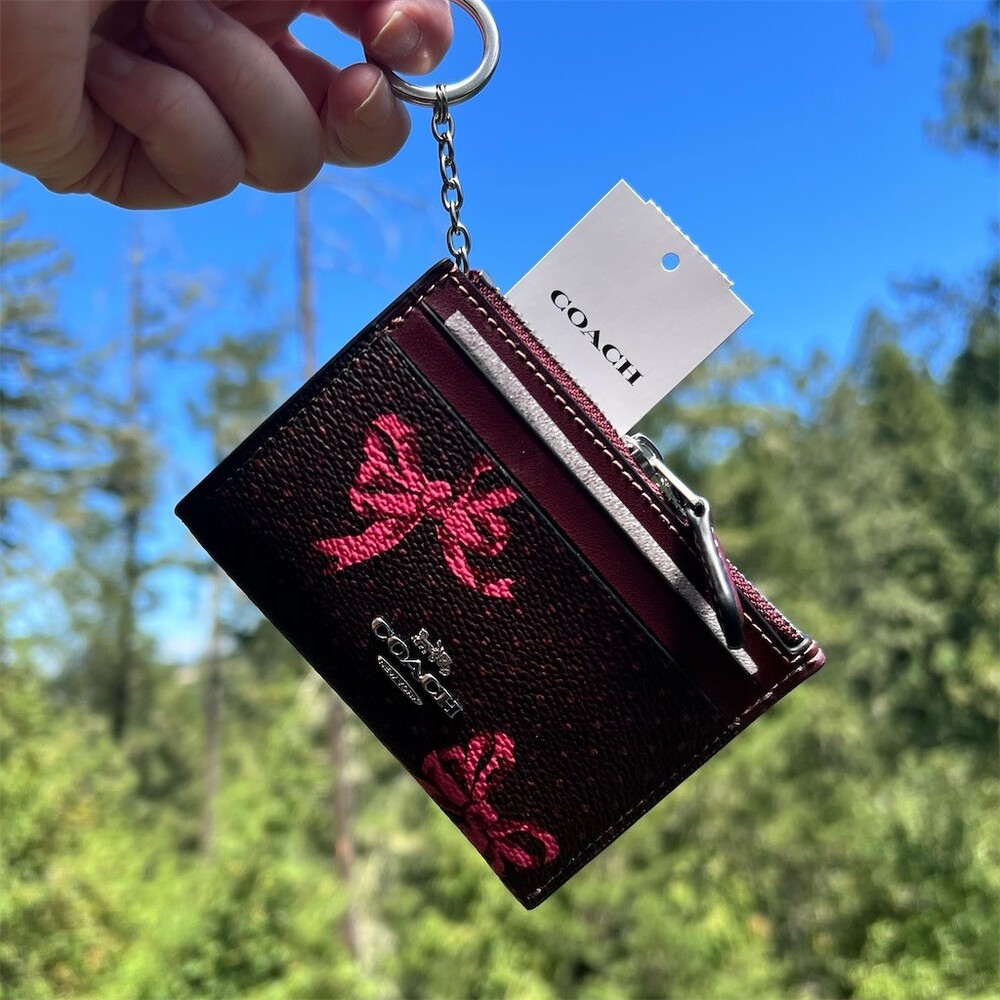 COACH Mini Skinny Id Case Cardholder Keychain Wallet XMAS Merlot Bow Print NWT